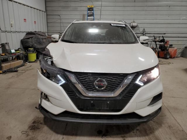 2022 Nissan Rogue Sport SV