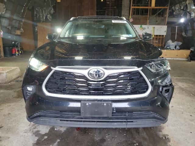 2023 Toyota Highlander L