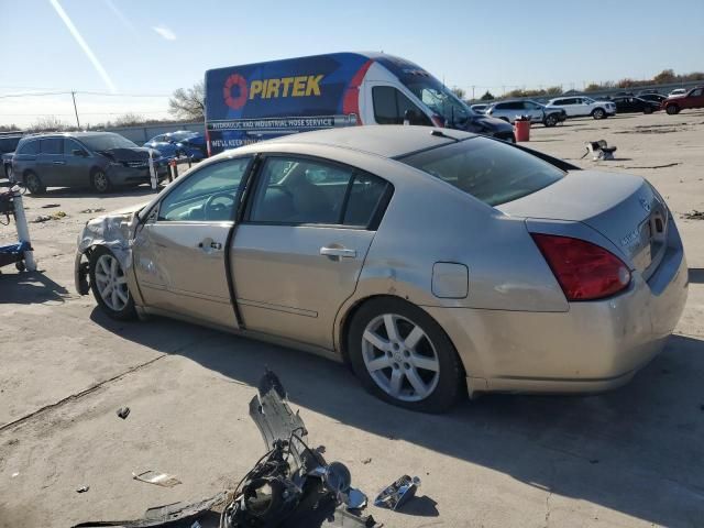 2004 Nissan Maxima SE