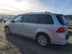 2012 Volkswagen Routan SE