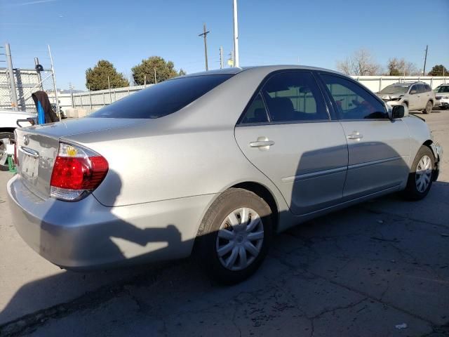 2005 Toyota Camry LE