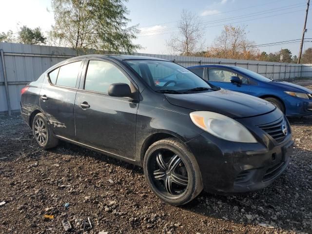 2013 Nissan Versa S