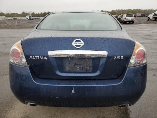 2010 Nissan Altima Base