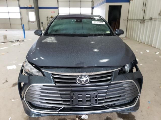 2019 Toyota Avalon XLE