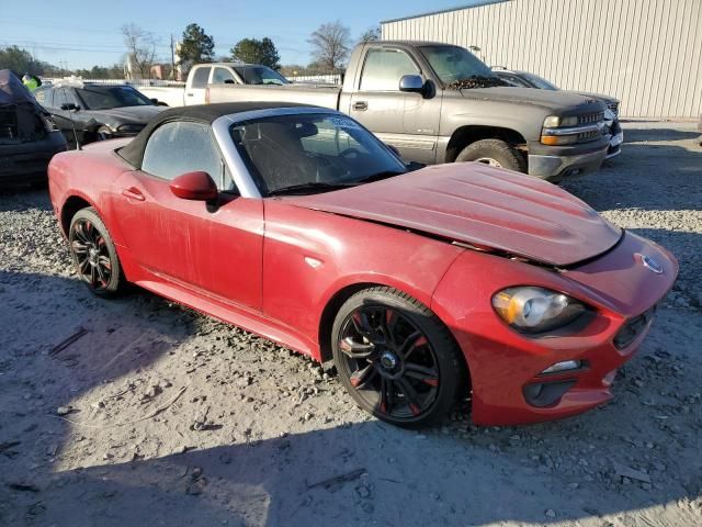 2017 Fiat 124 Spider Classica