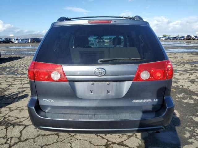 2008 Toyota Sienna CE