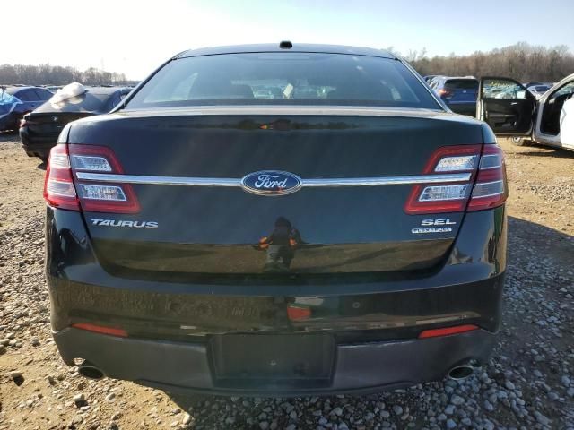 2013 Ford Taurus SEL