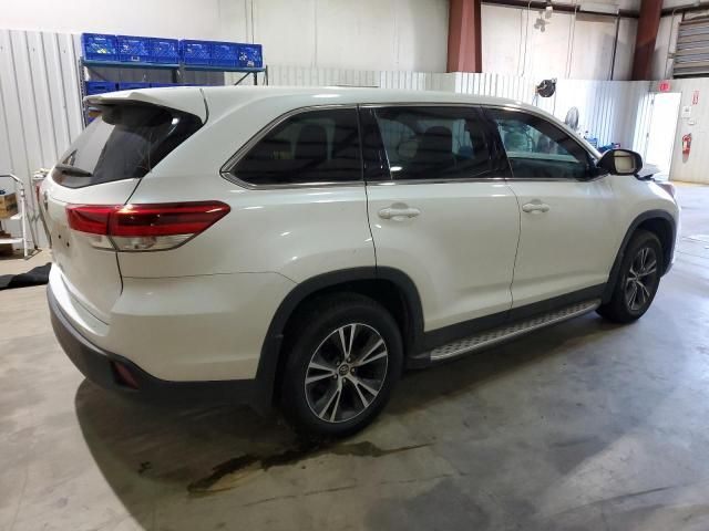 2019 Toyota Highlander LE