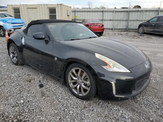 2014 Nissan 370Z Base