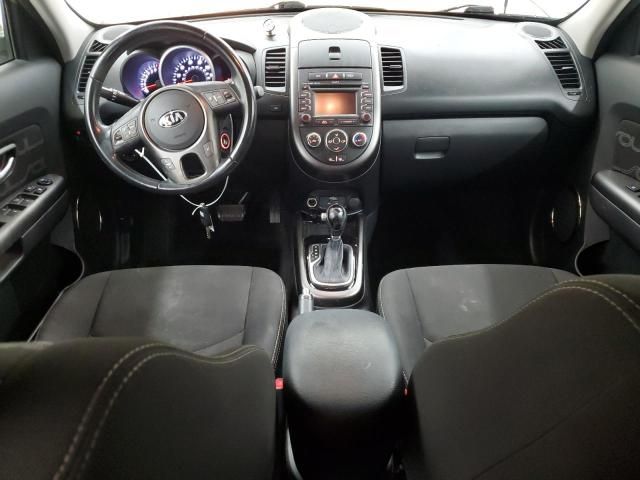 2013 KIA Soul +