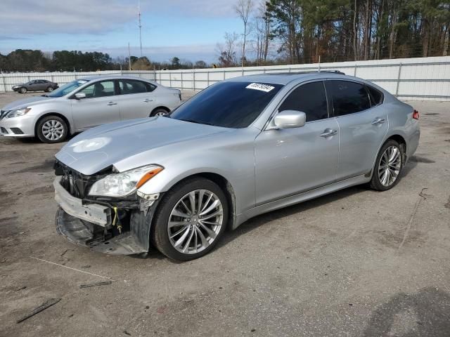 2012 Infiniti M37