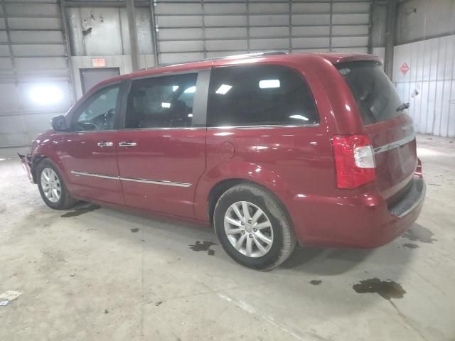 2015 Chrysler Town & Country Limited Platinum