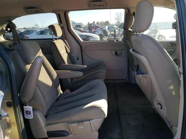 2005 Dodge Grand Caravan SXT