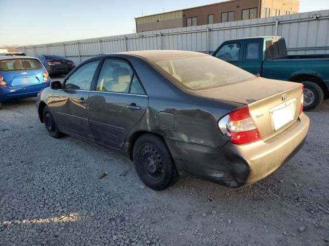 2004 Toyota Camry LE