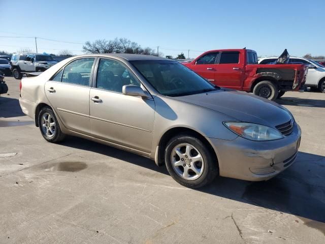 2004 Toyota Camry LE