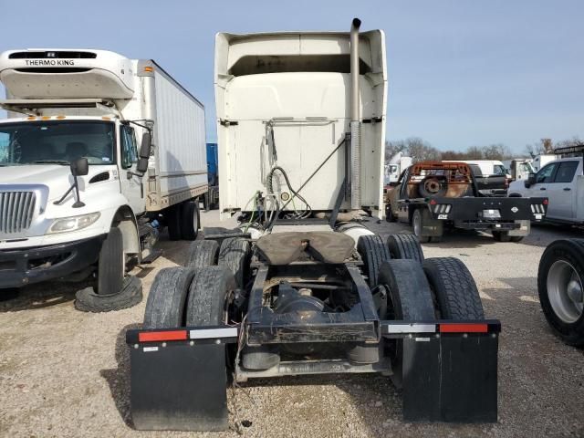 2016 Mack 600 CXU600