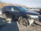 2017 Toyota Highlander SE