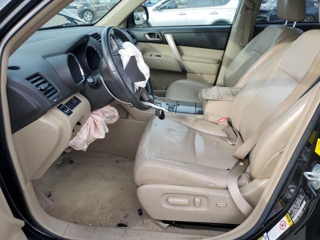 2010 Toyota Highlander SE