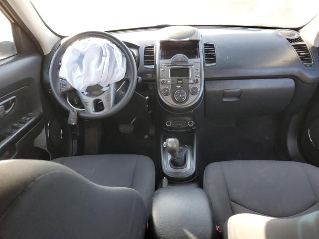 2011 KIA Soul +