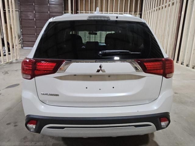 2020 Mitsubishi Outlander ES