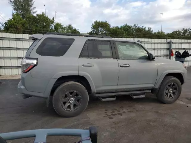 2021 Toyota 4runner SR5/SR5 Premium