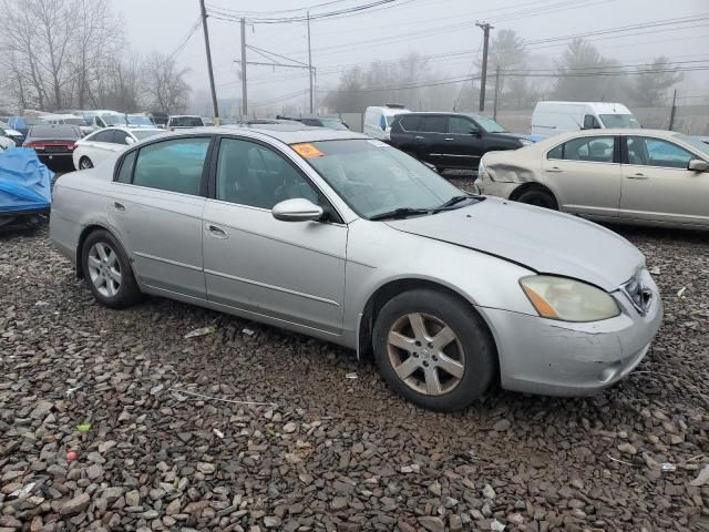 2004 Nissan Altima Base