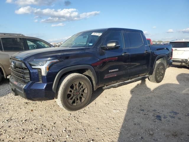 2022 Toyota Tundra Crewmax SR