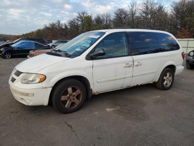 2005 Dodge Grand Caravan SXT