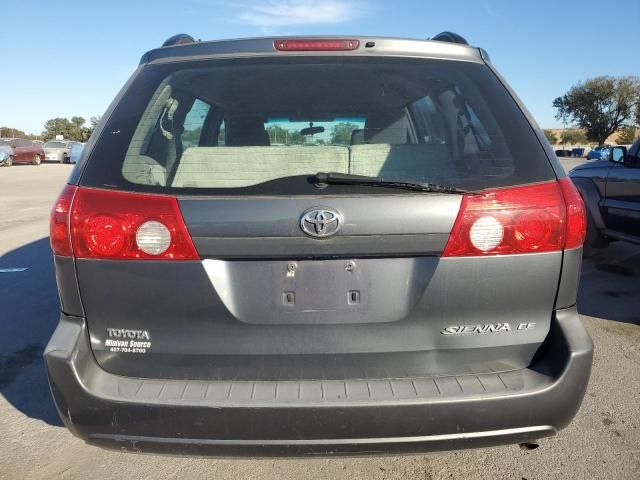 2007 Toyota Sienna CE