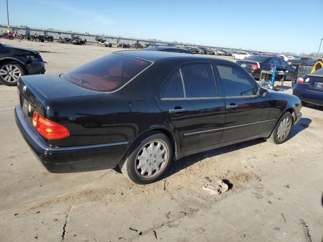 1999 Mercedes-Benz E 320