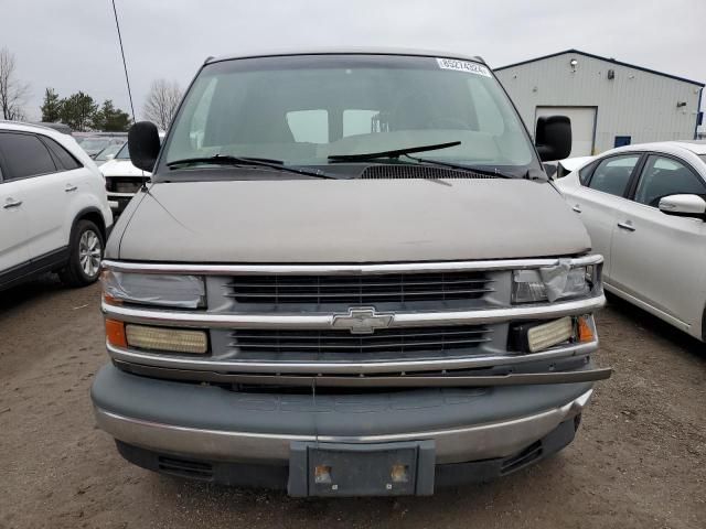 2000 Chevrolet Express G2500