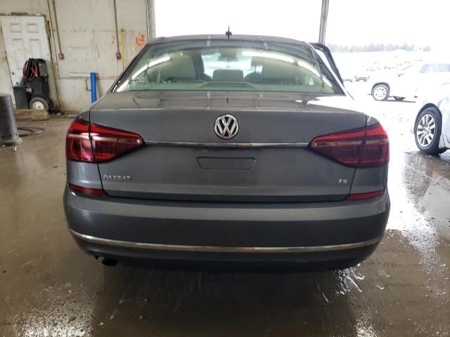 2017 Volkswagen Passat S