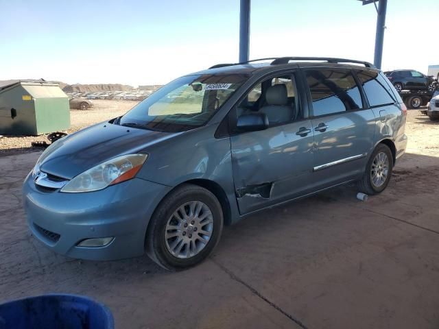 2009 Toyota Sienna XLE