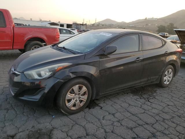 2016 Hyundai Elantra SE