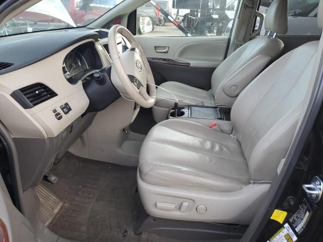 2012 Toyota Sienna XLE