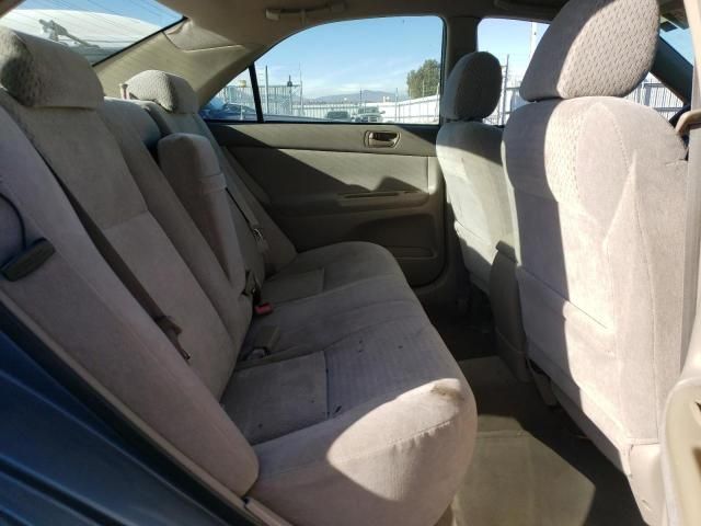 2003 Toyota Camry LE