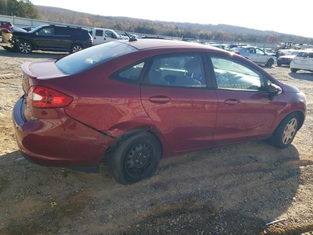 2013 Ford Fiesta SE