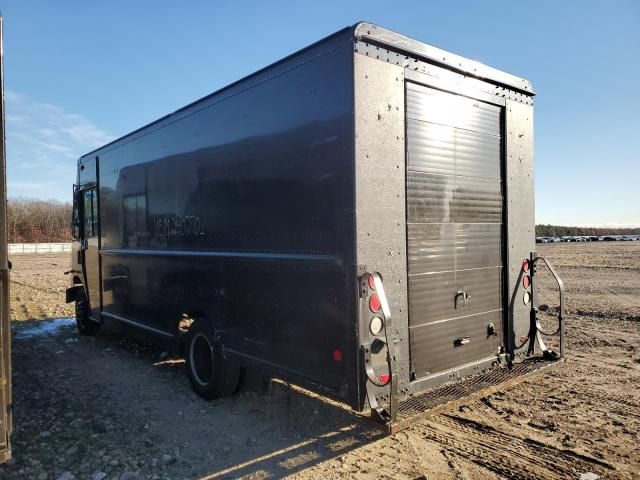 2009 Freightliner Chassis M Line WALK-IN Van