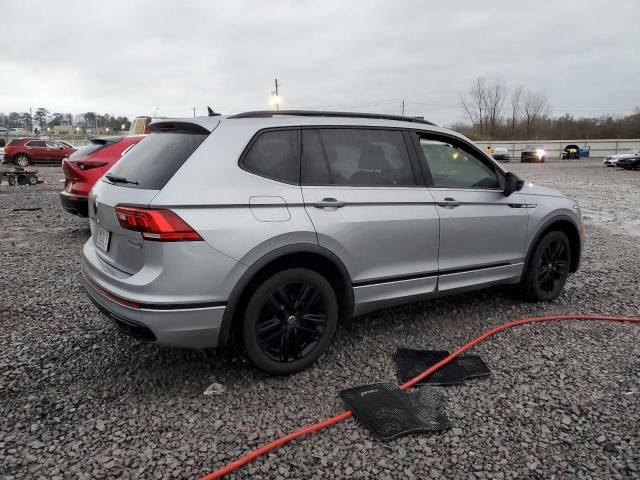 2022 Volkswagen Tiguan SE R-LINE Black