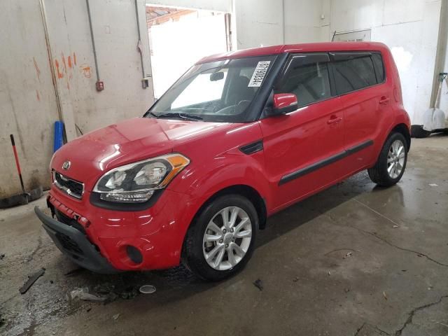 2013 KIA Soul +