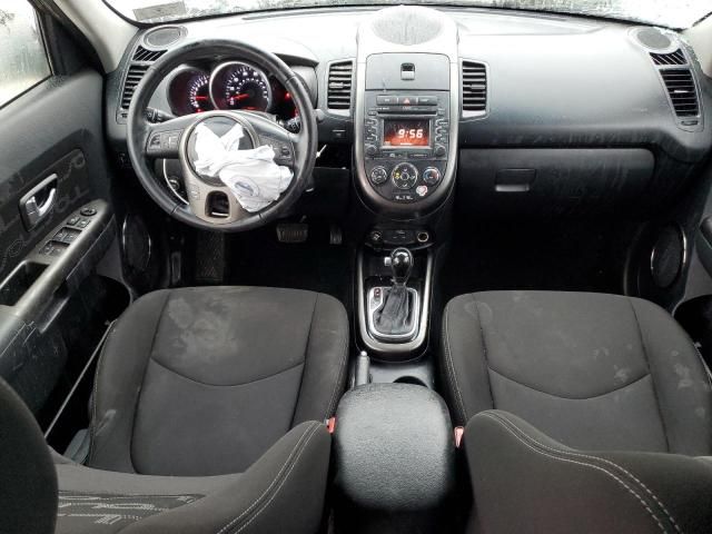 2013 KIA Soul +