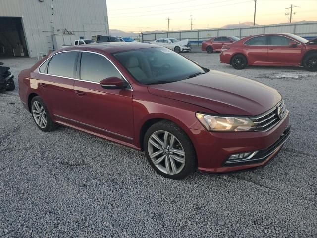 2016 Volkswagen Passat SEL