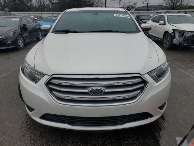 2016 Ford Taurus SEL