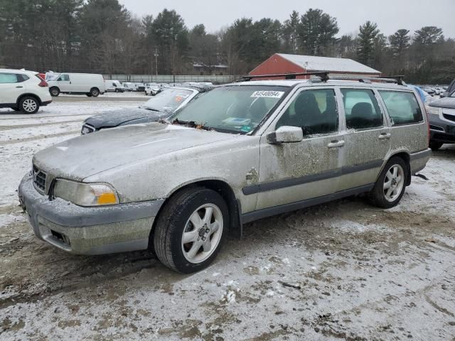 2000 Volvo V70 XC