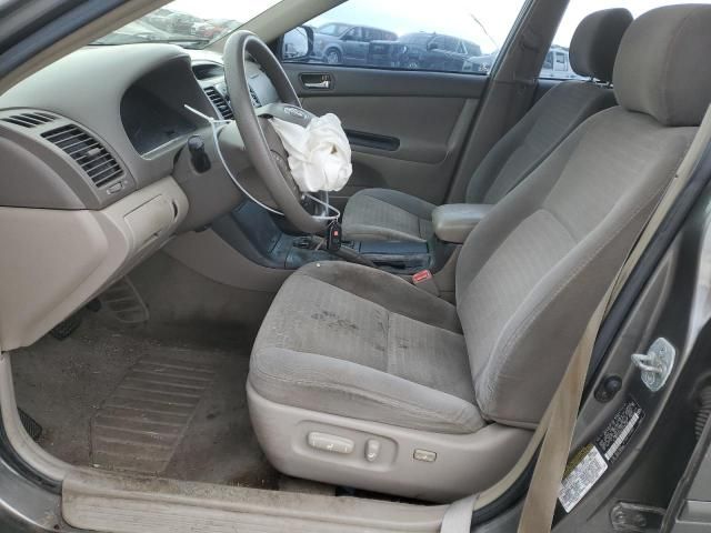 2005 Toyota Camry LE