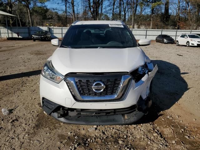 2018 Nissan Kicks S