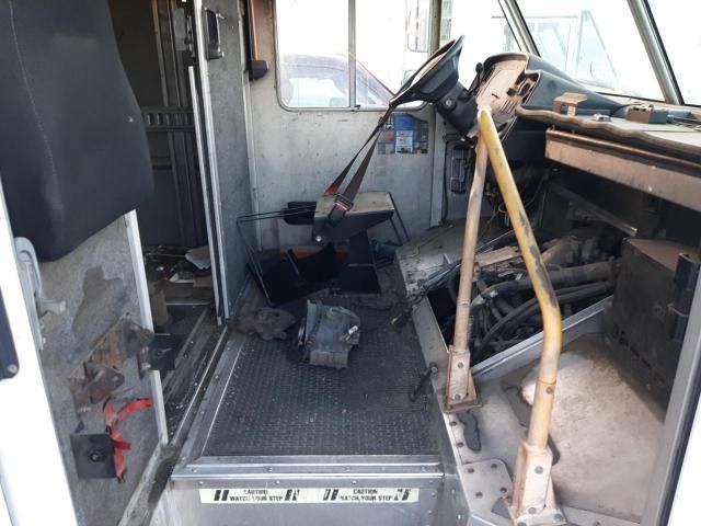 2010 Ford Econoline E450 Super Duty Commercial Stripped Chas