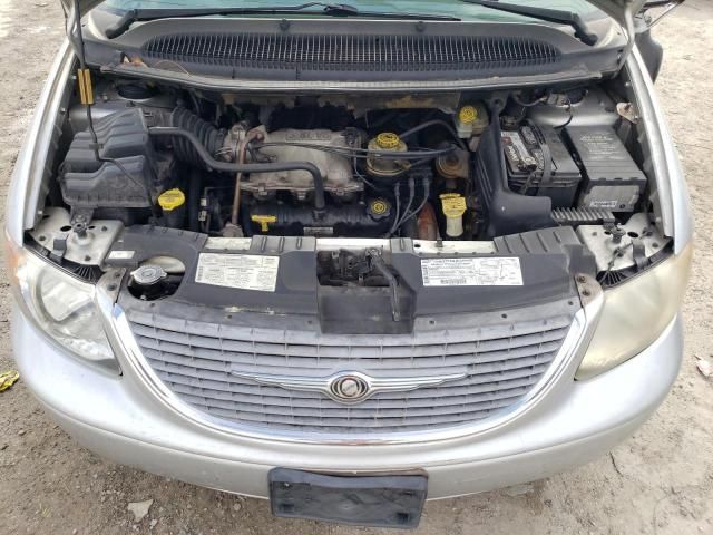 2001 Chrysler Town & Country LXI