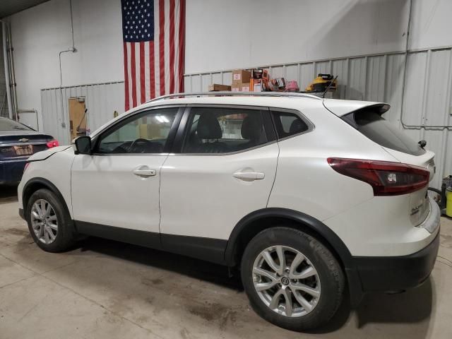 2022 Nissan Rogue Sport SV