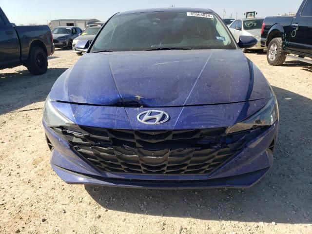 2022 Hyundai Elantra SEL